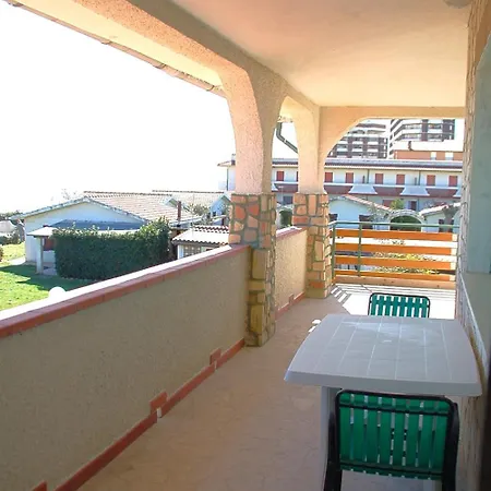 Villaggio Rossi Apartmán *